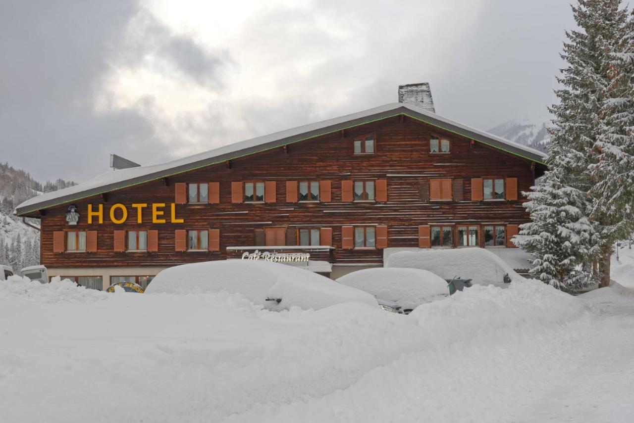 Motel Bivouac De Napoleon Bourg-Saint-Pierre Buitenkant foto
